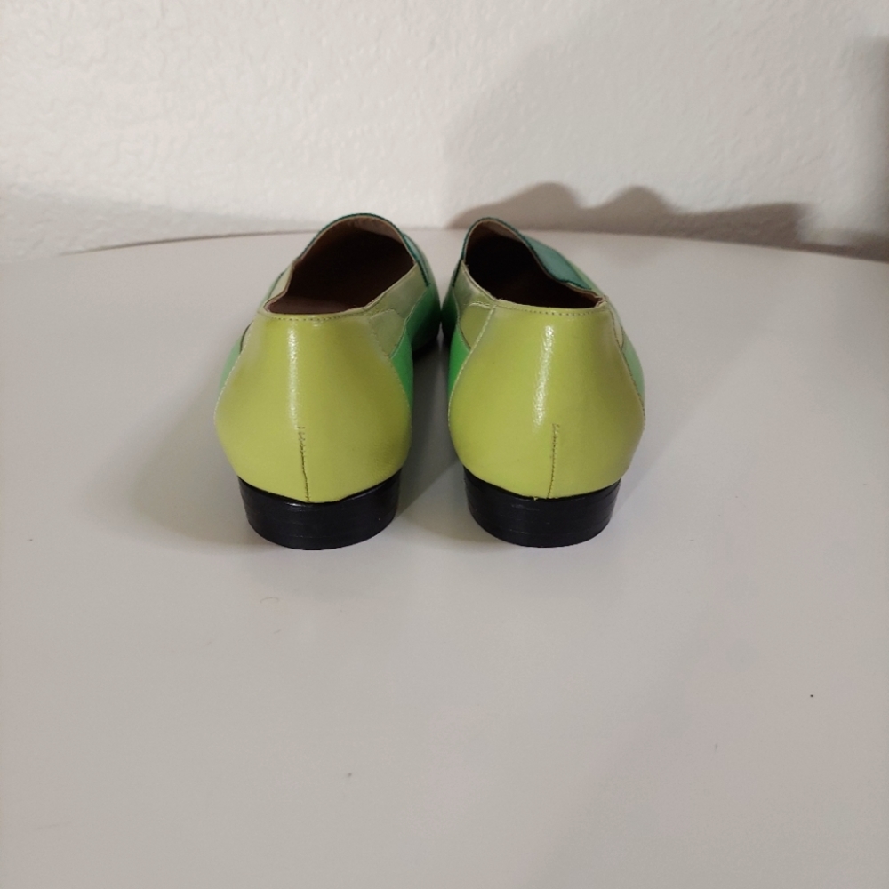The Tog Shop Multi Toned Green Loafers Women's Size 7.5 M - Picture 3 of 12